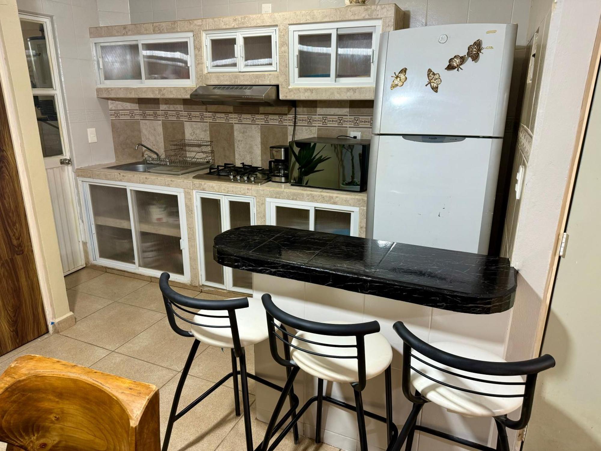 익스타파 Casa Con Alberca A 8 Min De Playa 아파트 외부 사진
